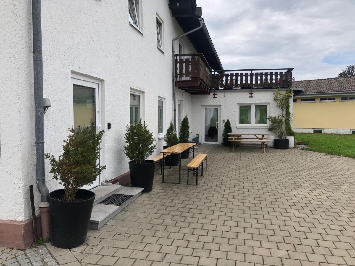 Moderne Praktische Ferienwohnung Am See Fewo3 莱希布鲁克 外观 照片